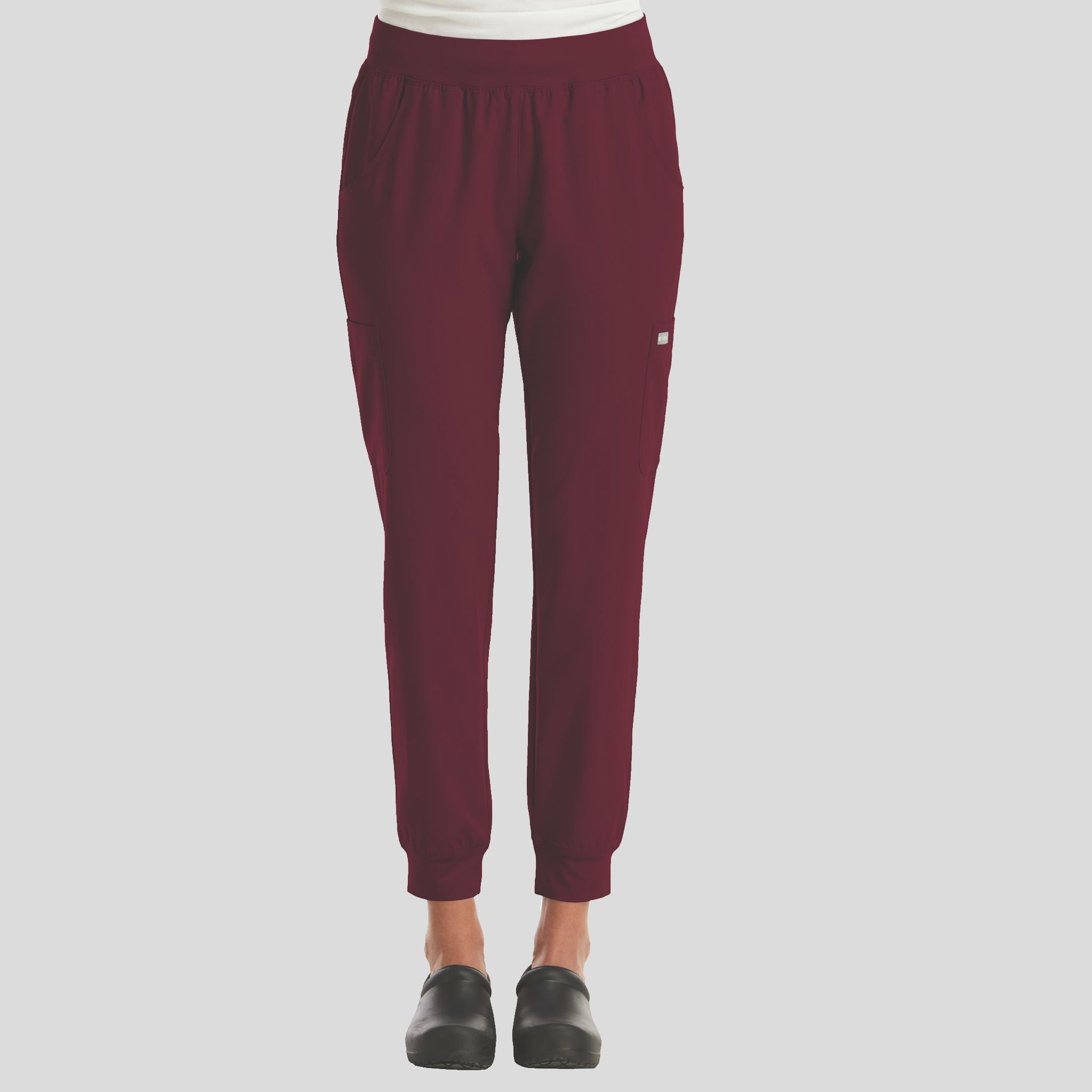 Maevn_Momentum_5092_wine_front