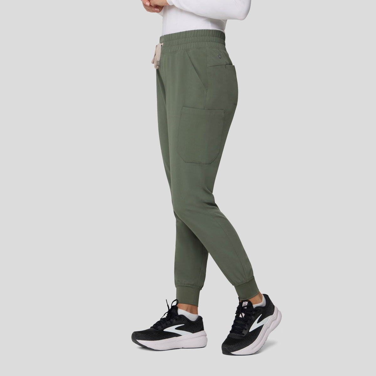Tempo Women's Jogger Pant | Olive