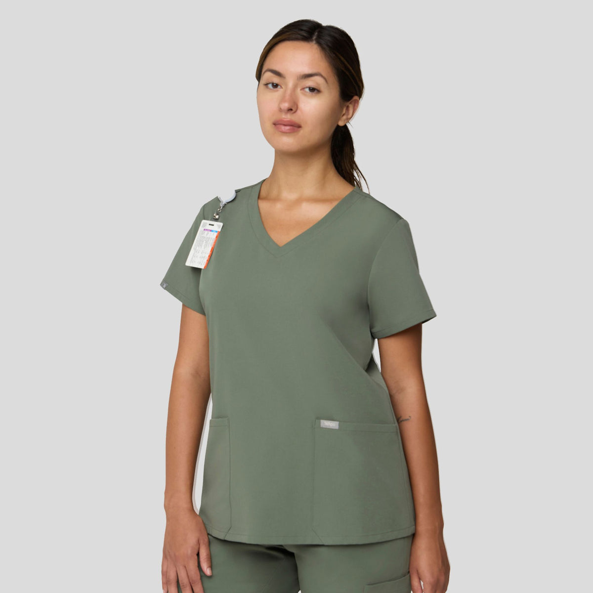 Tempo Women's V-Neck Top | Olive